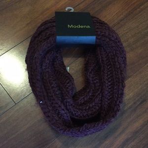 Infinity scarf
